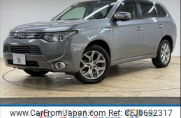 mitsubishi outlander-phev 2013 -MITSUBISHI--Outlander PHEV DLA-GG2W--GG2W-0008789---MITSUBISHI--Outlander PHEV DLA-GG2W--GG2W-0008789-