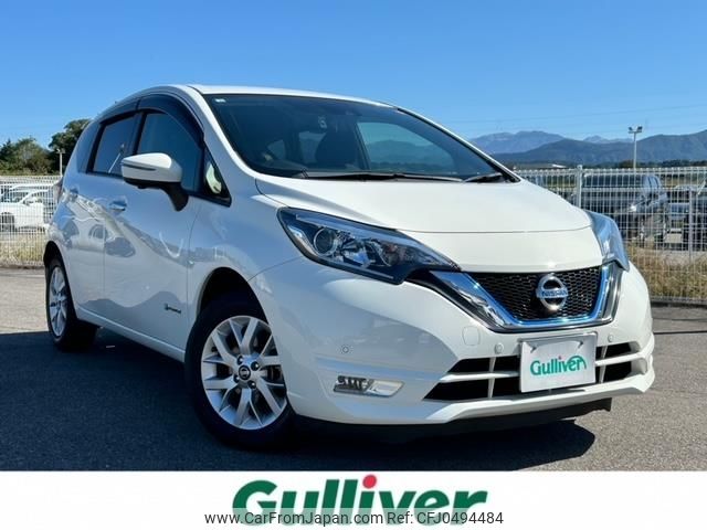 nissan note 2018 -NISSAN--Note DAA-HE12--HE12-233377---NISSAN--Note DAA-HE12--HE12-233377- image 1