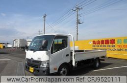 hino dutro 2016 CFJ9520111