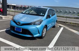 toyota vitz 2015 CFJ1528135
