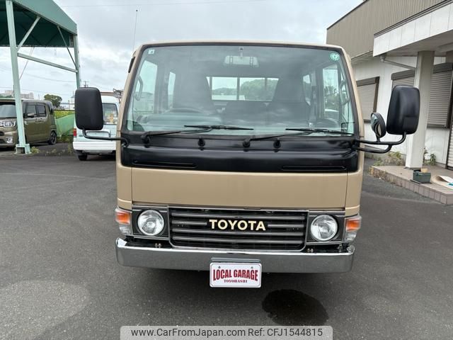 isuzu elf-truck 2004 CFJ1544815 image 2