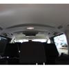 toyota voxy 2017 quick_quick_DBA-ZRR80W_0322425 image 17