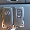 lexus is 2018 CFJ1605248 image 28