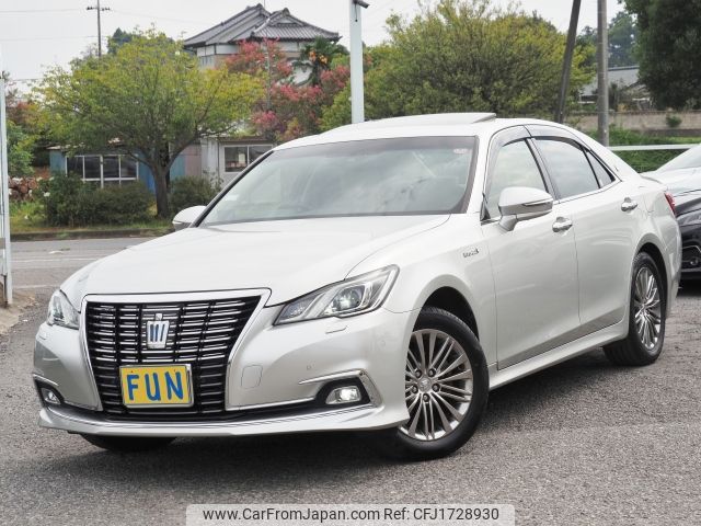 toyota crown 2016 CFJ1728930 image 1
