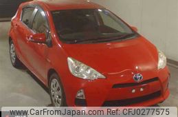 toyota aqua 2013 -TOYOTA--AQUA NHP10--2243532---TOYOTA--AQUA NHP10--2243532-