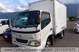 toyota dyna-truck 2006 CFJ1357075