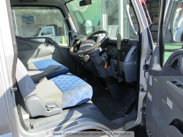 mitsubishi-fuso canter 2006 GOO_NET_EXCHANGE_0840414A30250107W001 image 2