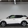 nissan kix 2023 CFJ1850877 image 11