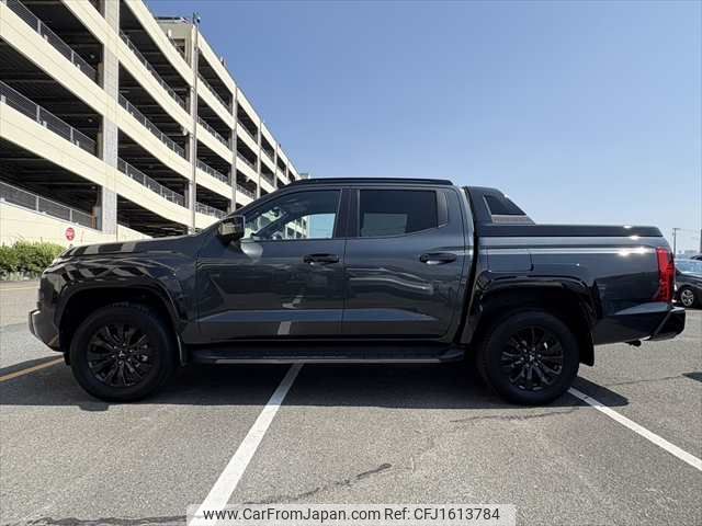 mitsubishi triton 2024 CFJ1613784 image 2