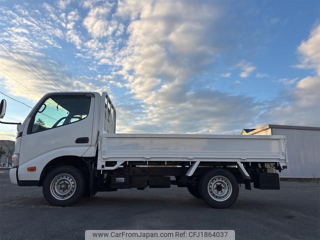 toyota dyna-truck 2015 CFJ1864037 image 2