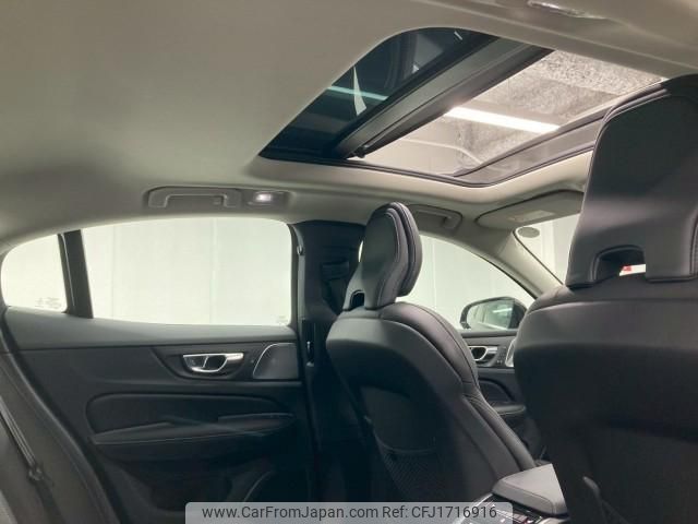 volvo s60 2023 CFJ1716916 image 2