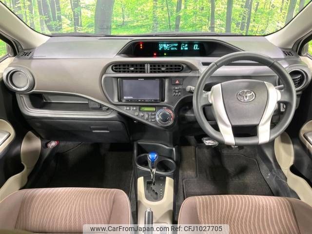 toyota aqua 2012 -TOYOTA--AQUA DAA-NHP10--NHP10-6113812---TOYOTA--AQUA DAA-NHP10--NHP10-6113812- image 2