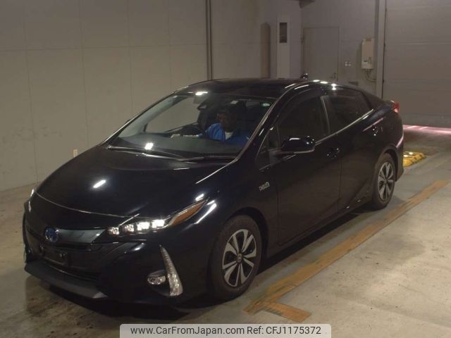 toyota prius-phv 2021 -TOYOTA--Prius PHV ZVW52-3187838---TOYOTA--Prius PHV ZVW52-3187838- image 1