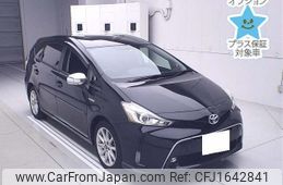 toyota prius-α 2015 CFJ1642841