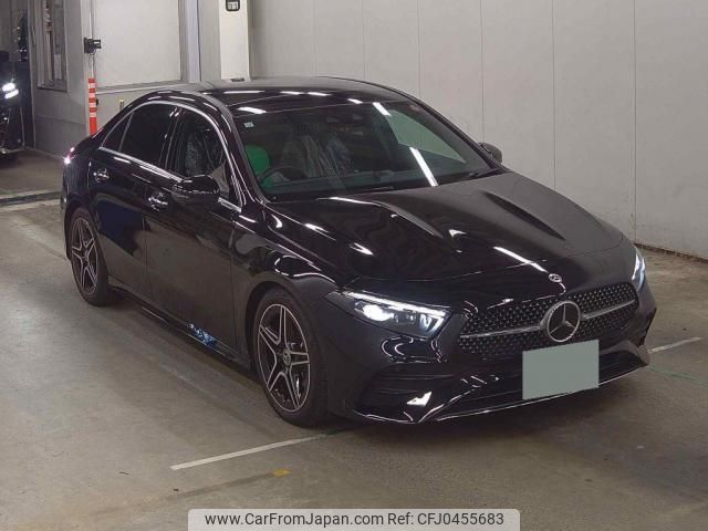 mercedes-benz a-class 2023 quick_quick_3DA-177112_W1K1771122J429124 image 1