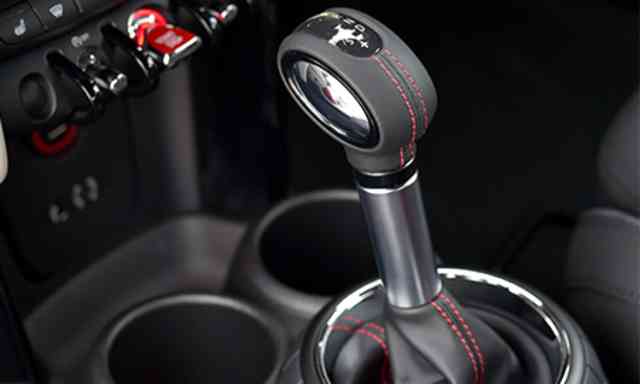 Mini Mini Cooper Specs, Dimensions and Photos | CAR FROM JAPAN