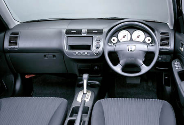 Honda Civic Hatchback 2000 Interior