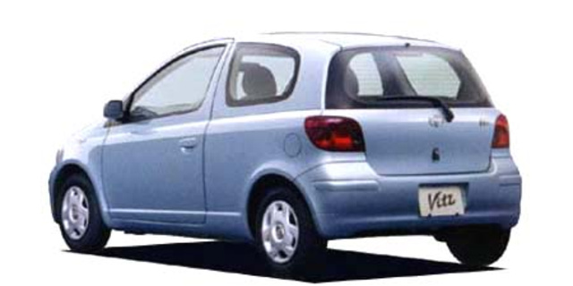 Toyota clavia vitz отличие