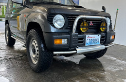 Mitsubishi Pajero Mini 1995