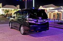 Toyota Alphard 2013