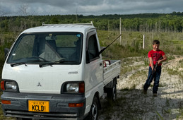 Mitsubishi Minicab Truck 1998