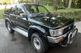 Toyota Hilux Surf 1995