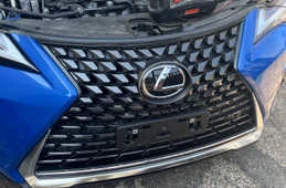 Lexus UX 2020