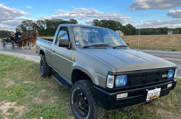 Nissan Datsun Pickup 1987