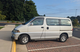 Toyota Hiace Regius 1997