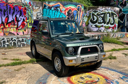 Mitsubishi Pajero Mini 1998
