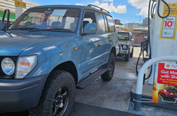 Toyota Land Cruiser Prado 1996