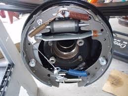 Self-Adjusting drum Brakes