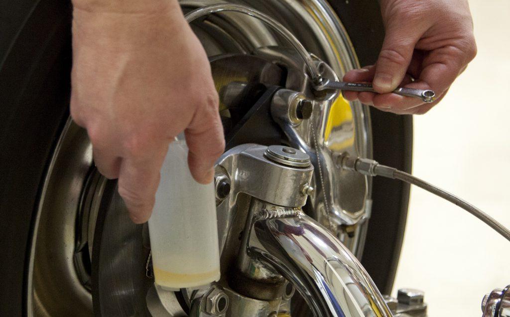 Its time to remove the bubbles how to bleed car brakes