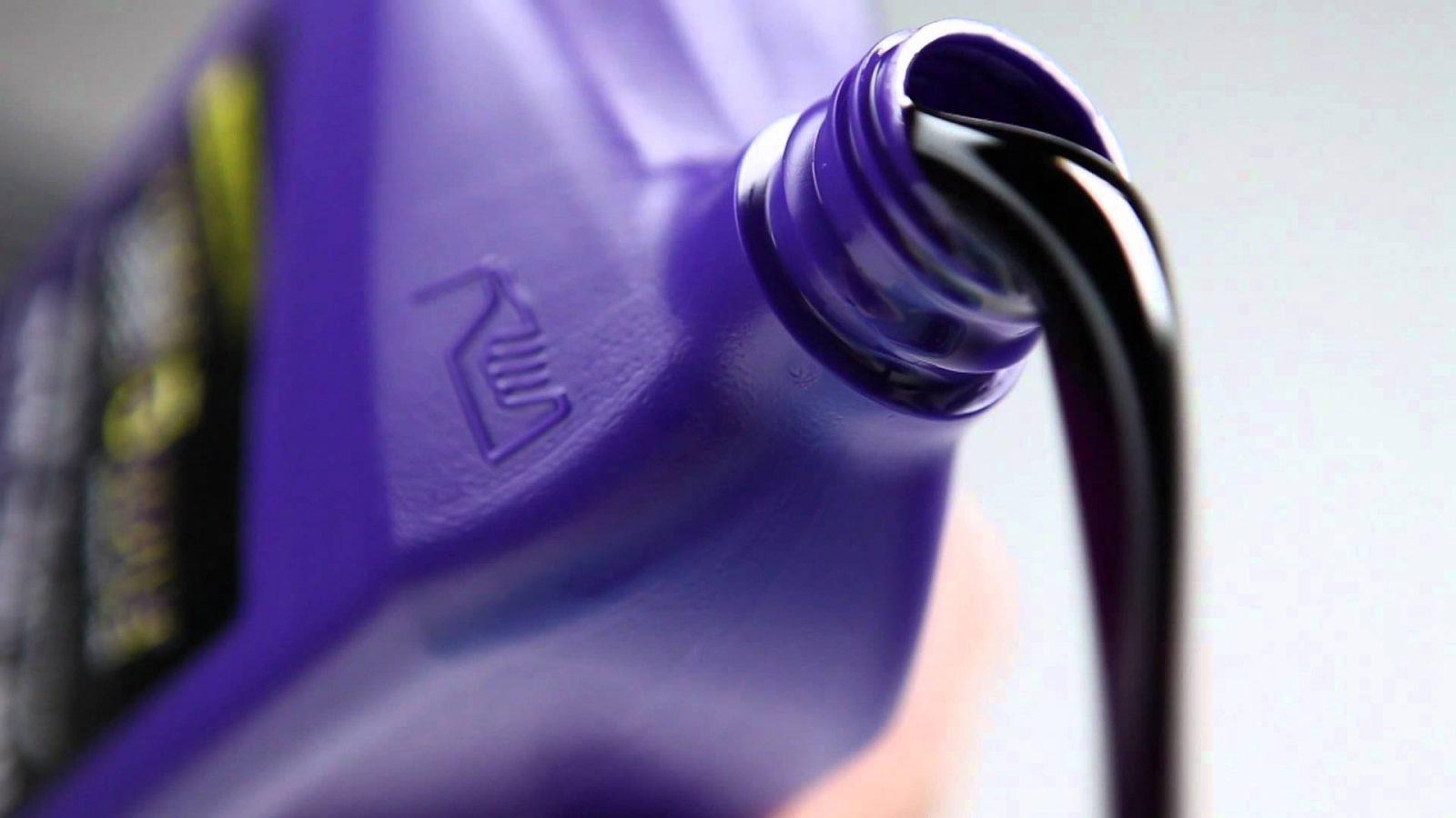 Royal Blue cannot be ignored in the motor oil brands list motor oil brands