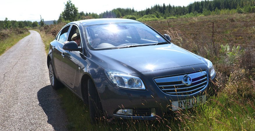 Park the car off road before turning the ignition off. Brake Failure