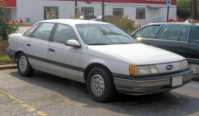 Ford Taurus old cars