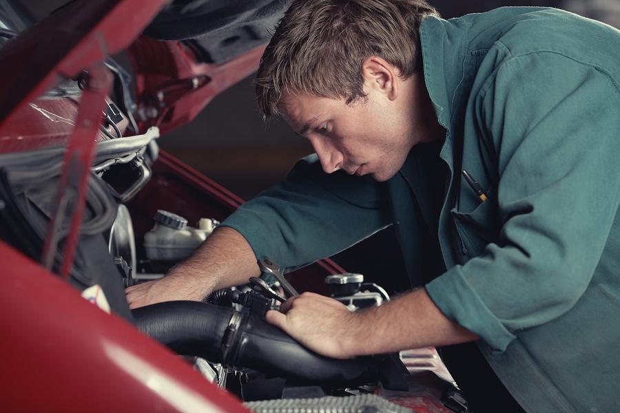 Learn the car basics to avoid getting scammed. Ripped Off By Mechanic What Can I Do