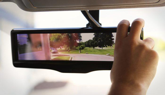 Adjust Your Car Mirrors according to your view Adjust Car Mirrors