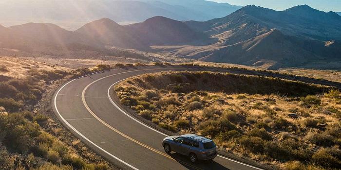 Use the PWR button when climbing on mountain valley roads. Automatic Car