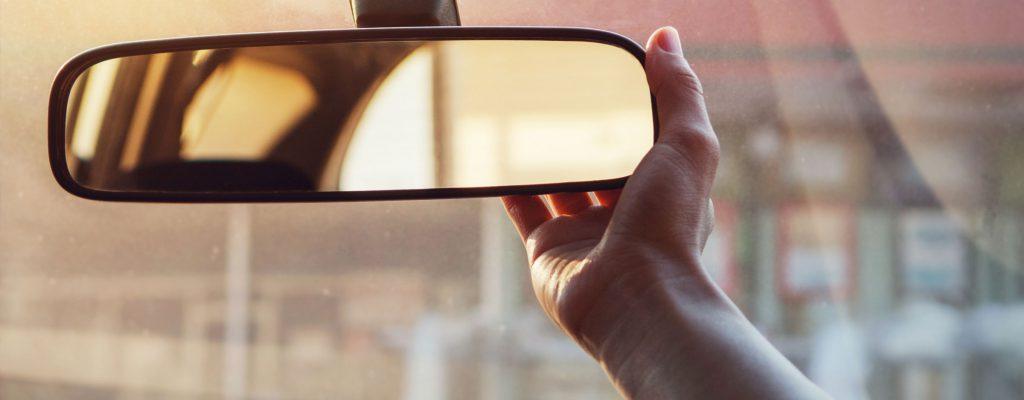 Checking and Using mirrors while driving the car Results by using mirrors while driving