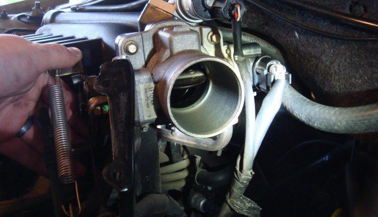 Throttle Position Sensor Symptoms- Ways to Find A Faulty One