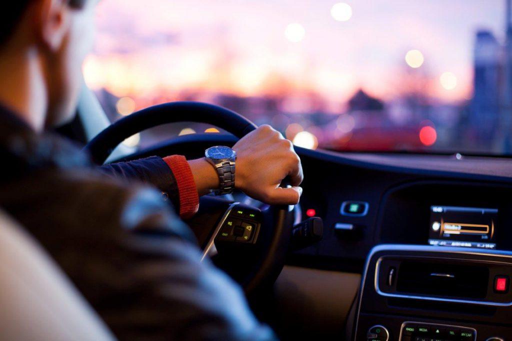 Planning before driving is always necessary Driving tips in heavy traffic