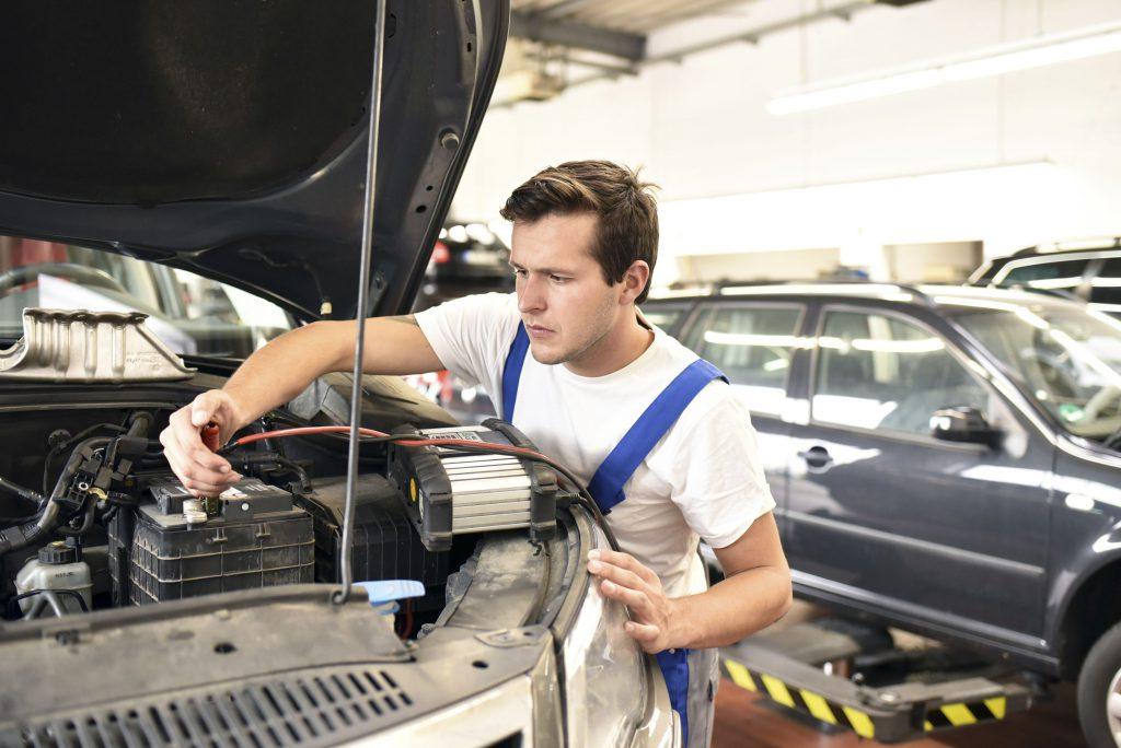 How to find exhaust leak