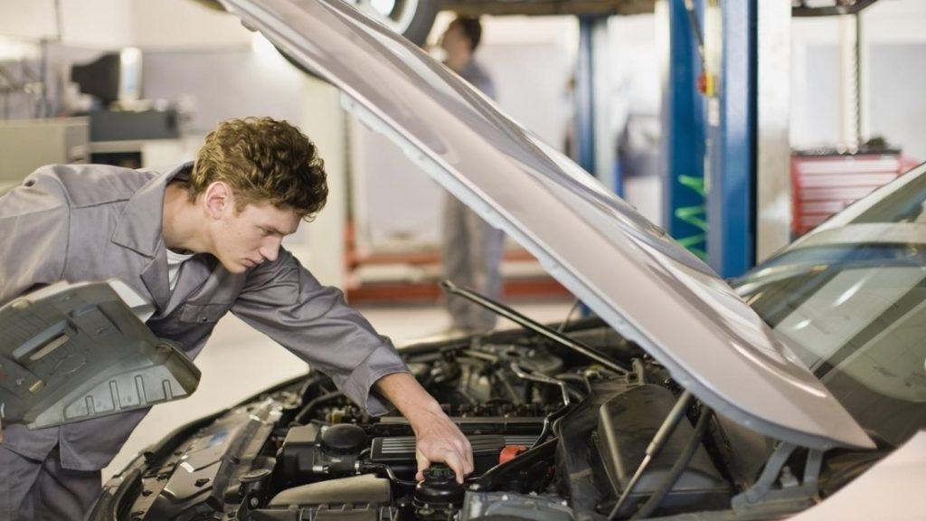 Ways to know How to remove drive shaft 