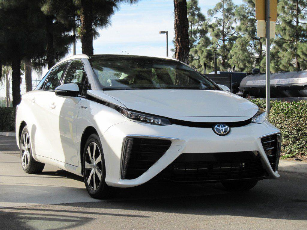 Range difference of Honda and Toyota Honda and Toyota comparison