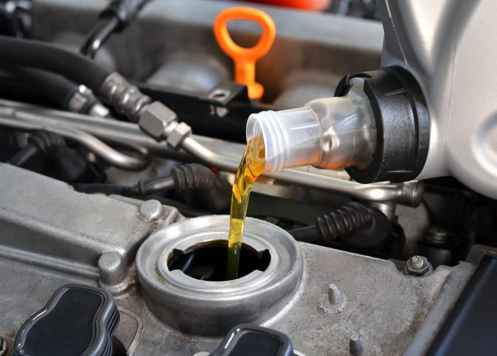 Best time to check oil level in a car All about the best time to check oil level