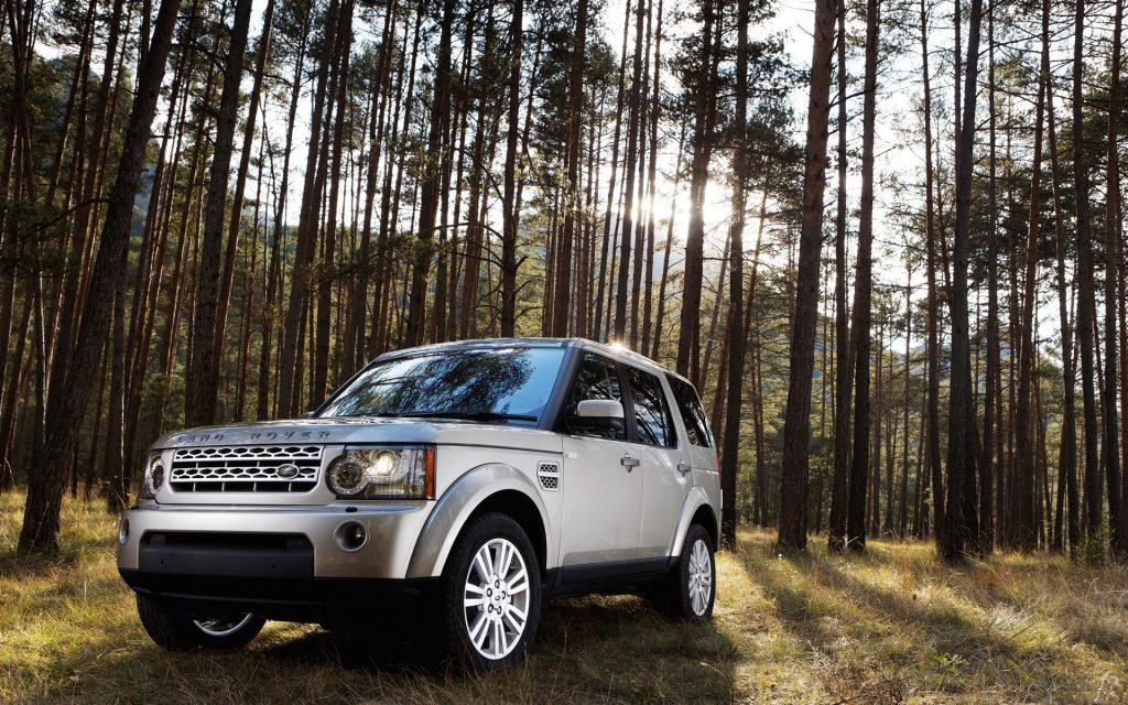 Choosing the best cars for safari travel Topmost and Best cars for safari travel