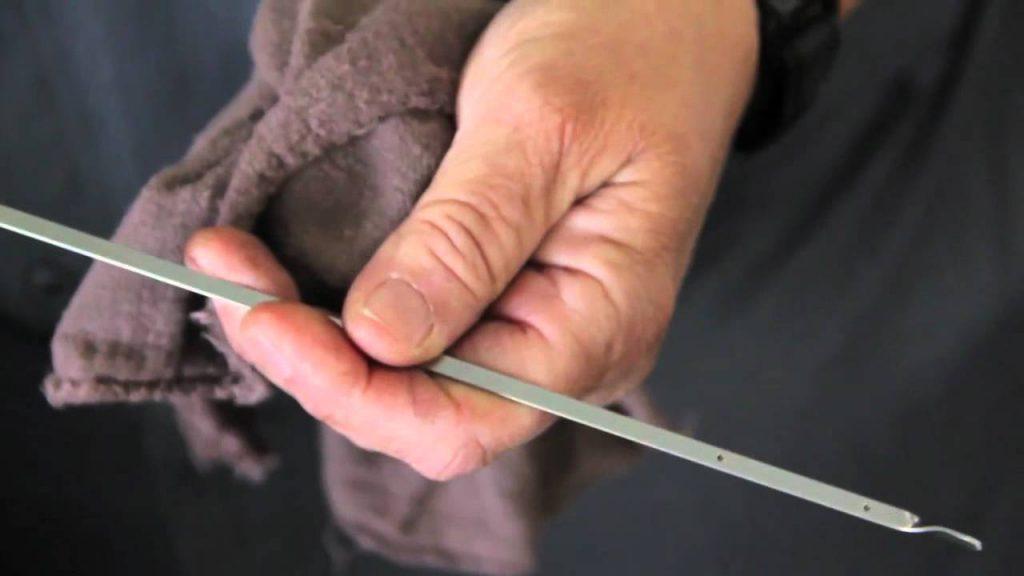 Knowing the best time to check oil level What is the best time to check oil level