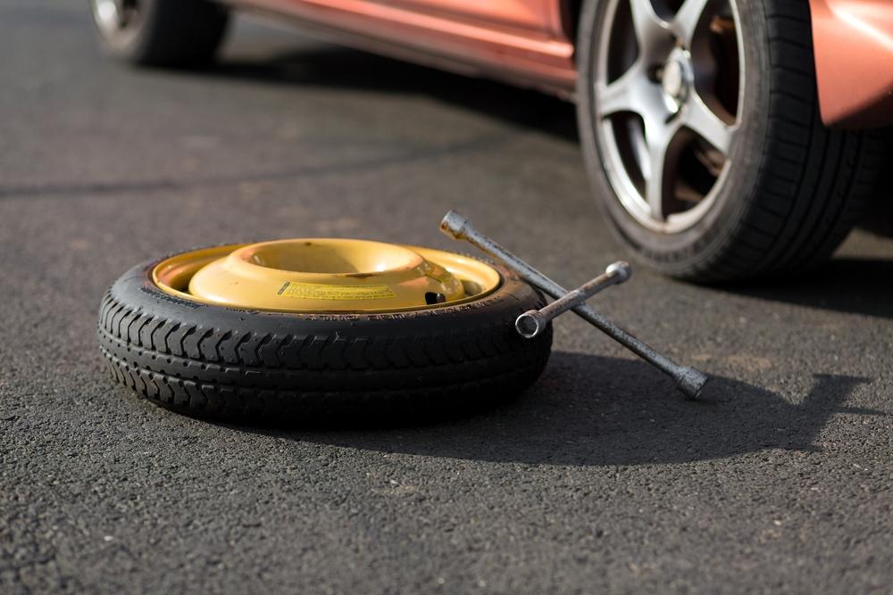 Donut Tire how long can you drive on a spare tire