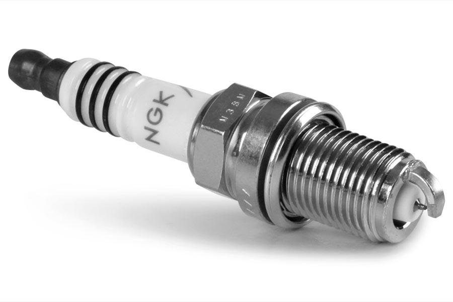 denso-vs-ngk-which-spark-plug-is-the-better-choice